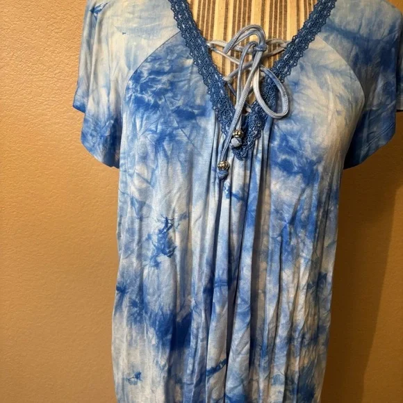 World Unity Top Large Blue White Tie-Dye Tunic Top Lace Trim & Detail Boho - Picture 3 of 15